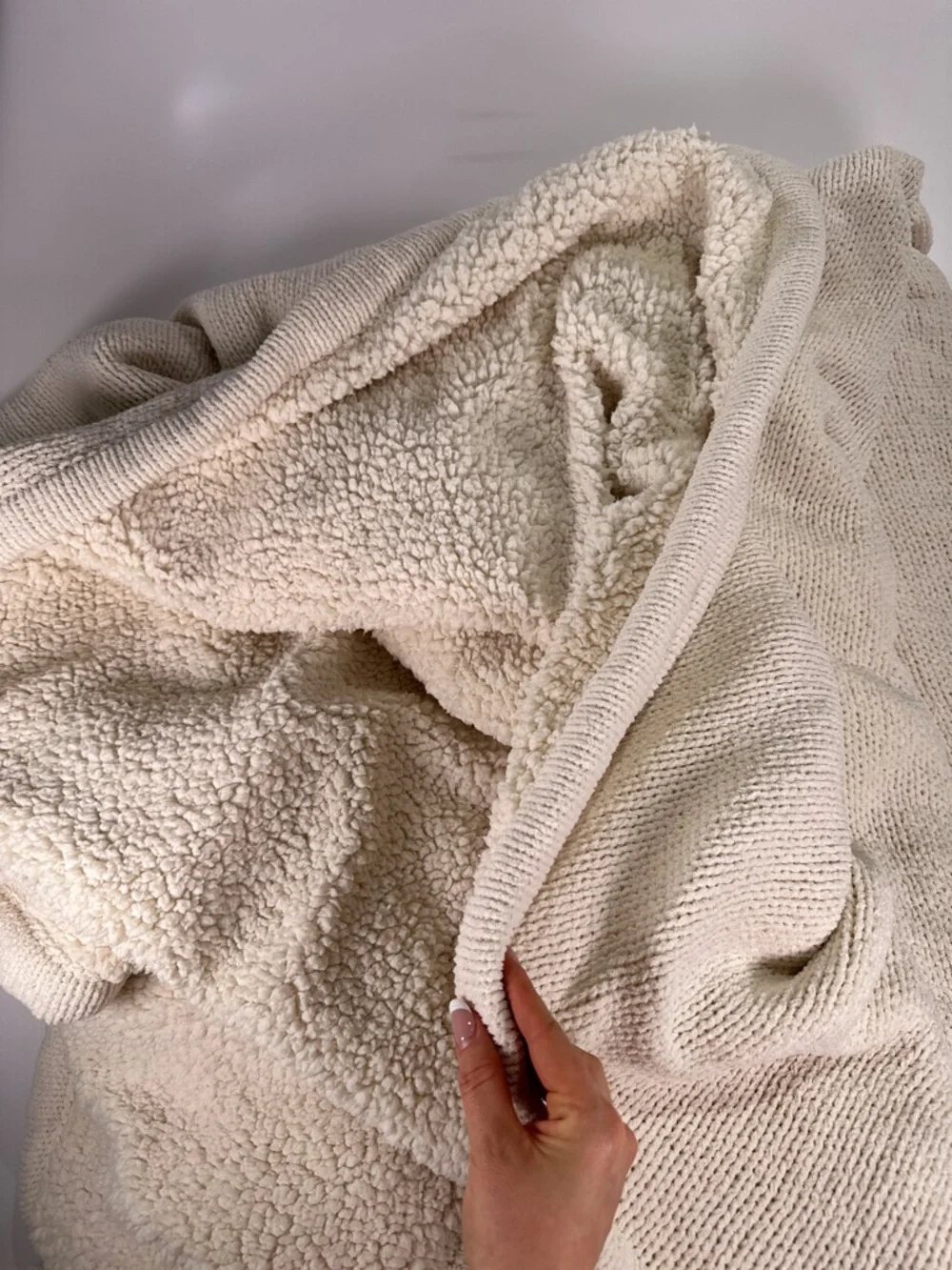 POTTERY BARN Chunky Knit Sherpa Backed Blanket Ivory Cream Queen 90x96